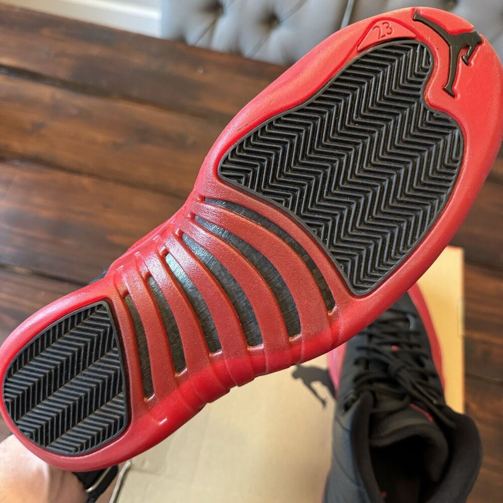 Air Jordan 12 Retro Flu Game Shoes - Picture 6 of 8